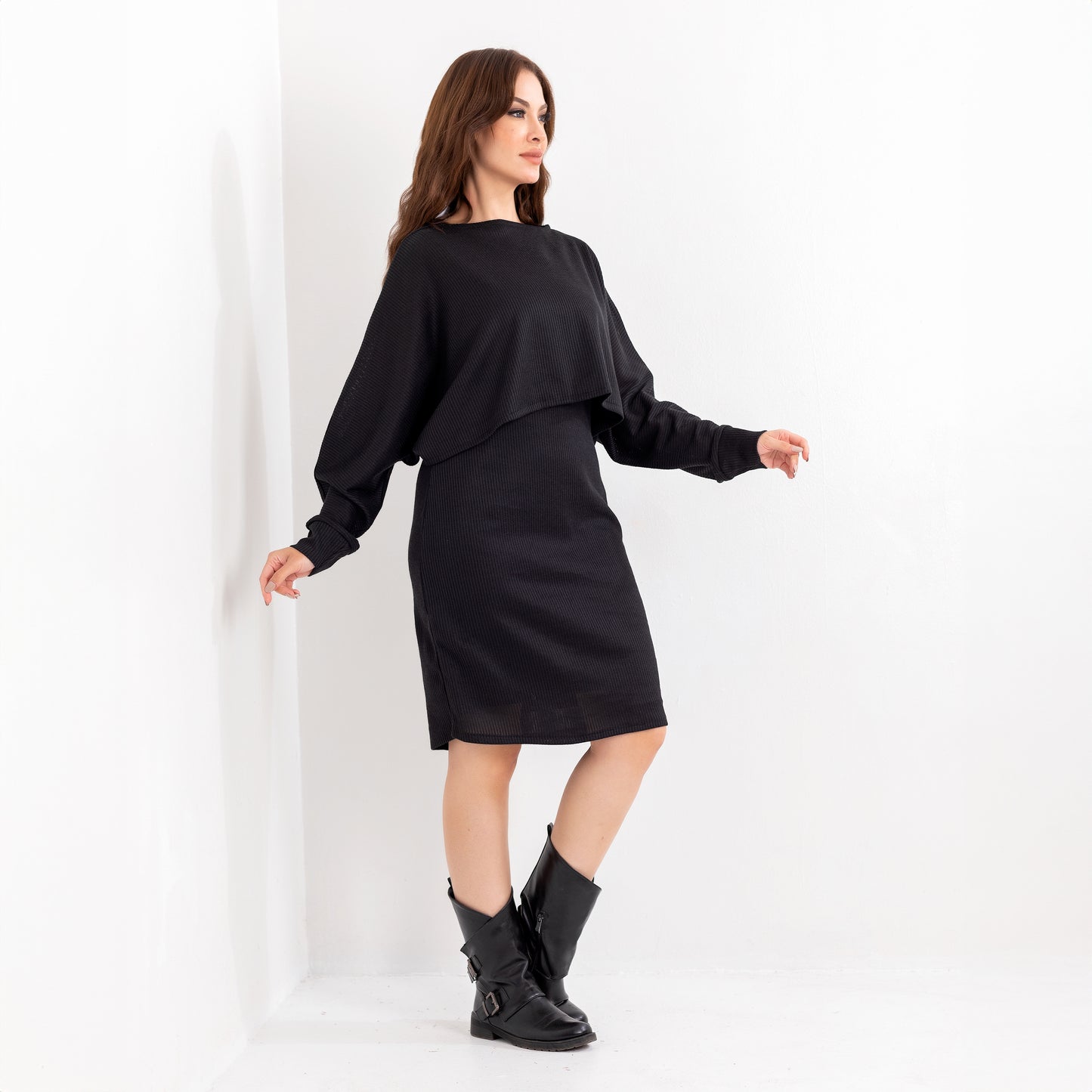 La Reine Black 2 Peices Set, Long Batwing Sleeve Top and Sleeveless Mini Dress