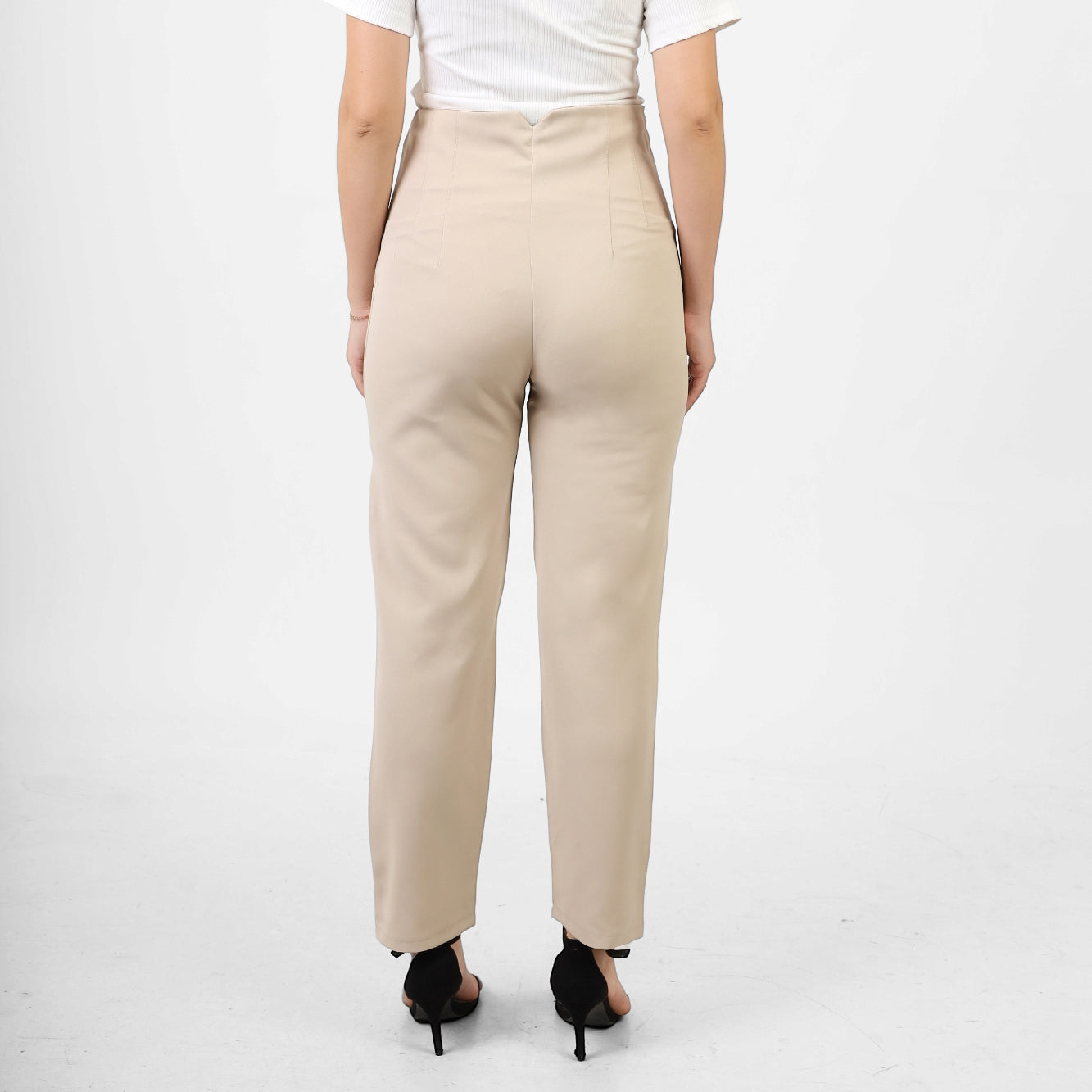 La Reine Classic Narrow Leg Cafe Pants