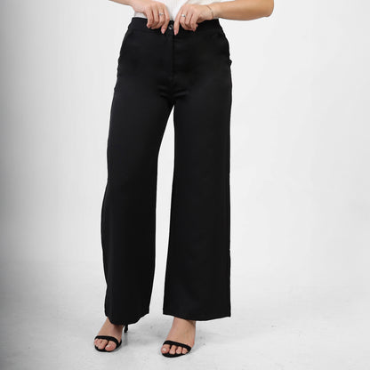 La Reine Cropped Wide Pants Black