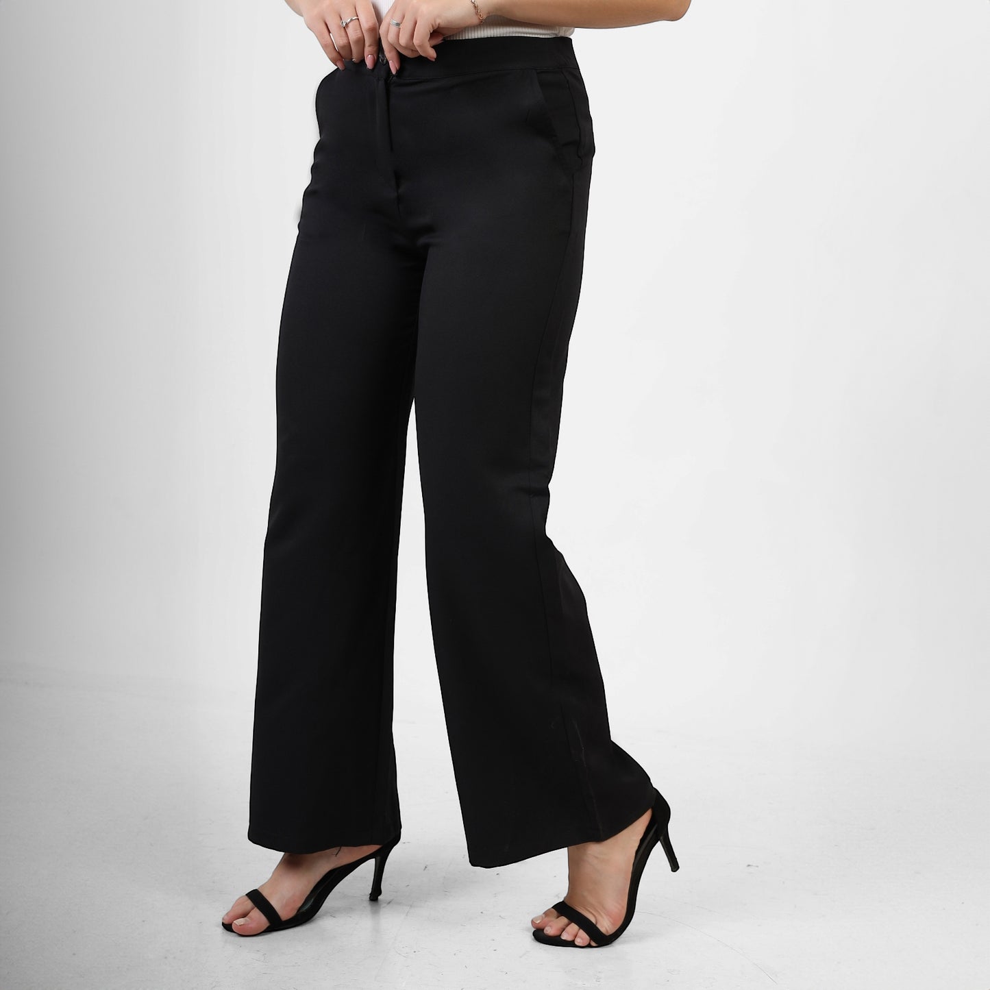 La Reine Cropped Wide Pants Black