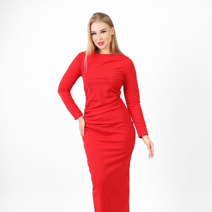 La Reine Pleated Tight-Fitting Red Dress