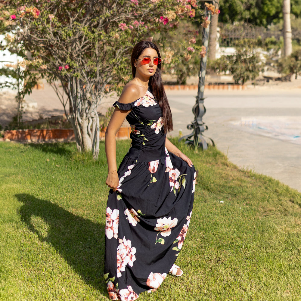 La Reine Patterned Floral on Black Sleeveless Maxi Dress
