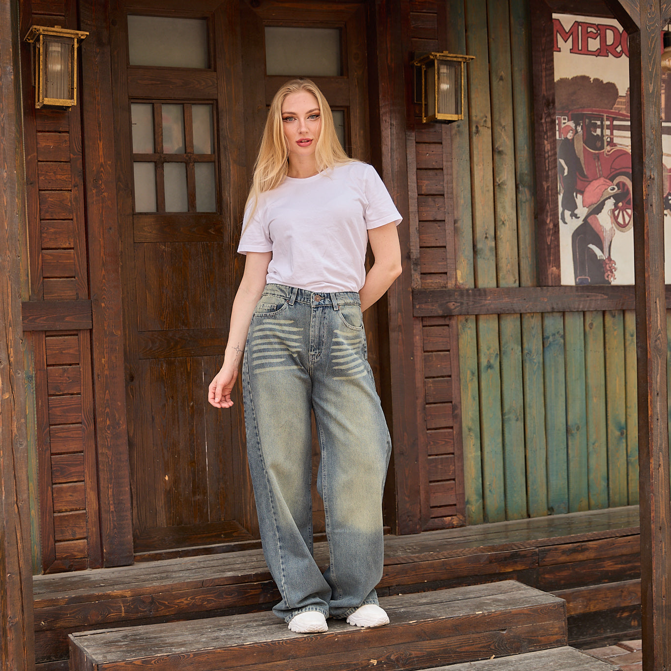 La Reine Vintage Washed Wide-Leg Denim Jeans Pants