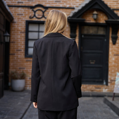 La Reine Black Collar Front Buttons Blazer