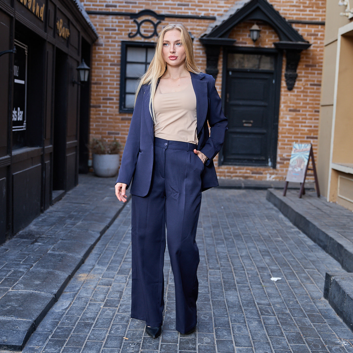 La Reine Blue Black Collar Front Buttons Blazer