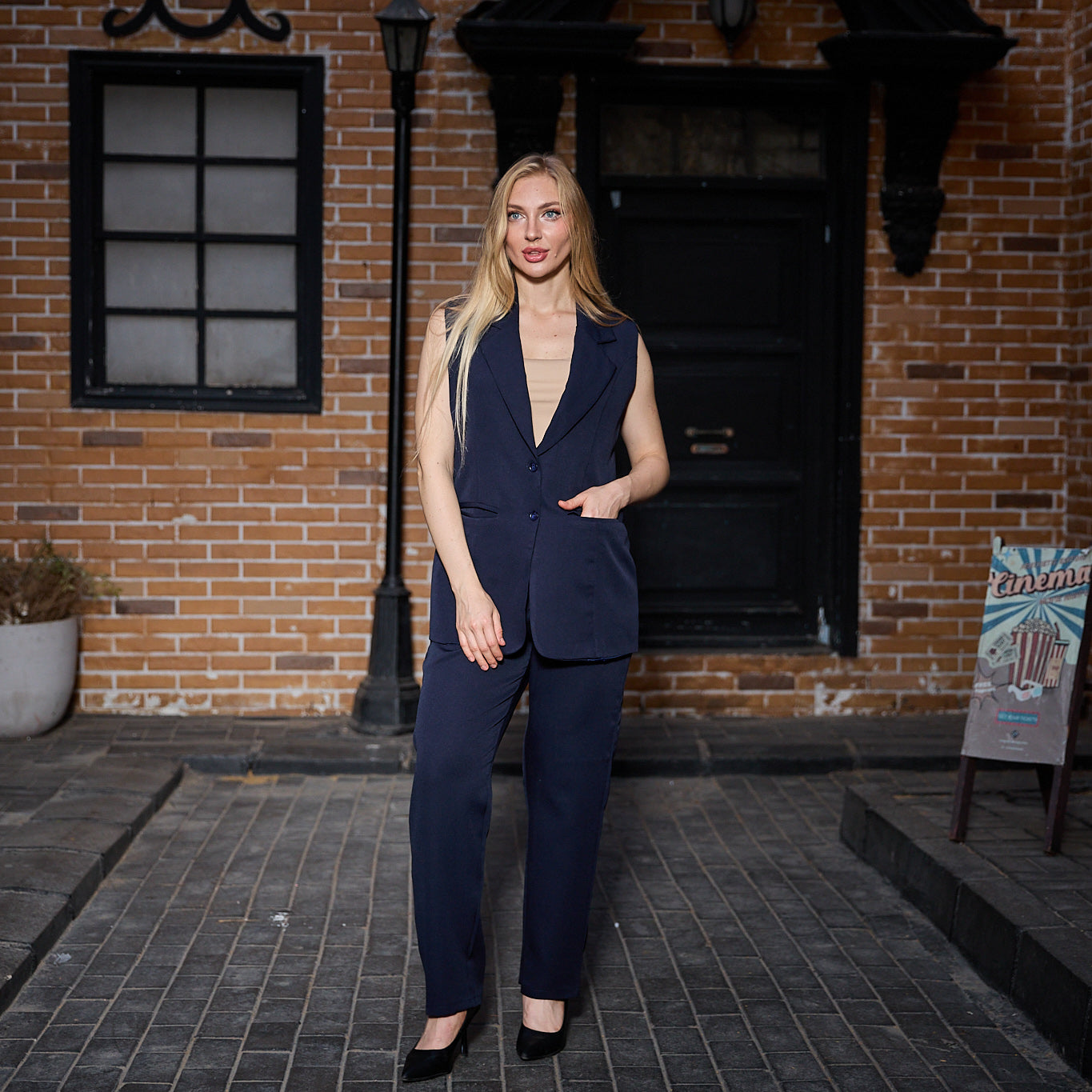 La Reine Collar French Style Vest Blazer Blue Black