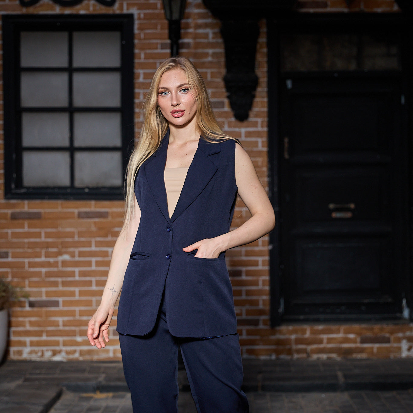 La Reine Collar French Style Vest Blazer Blue Black