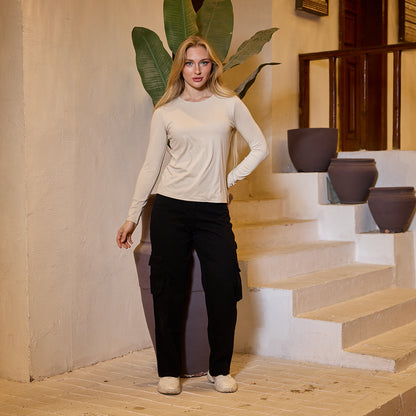 La Reine Round Neck Beige Long Sleeve Basic Top