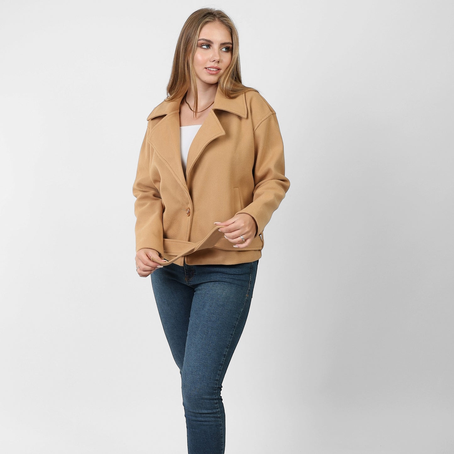 La Reine Short Woolen Beige Coat with Belt