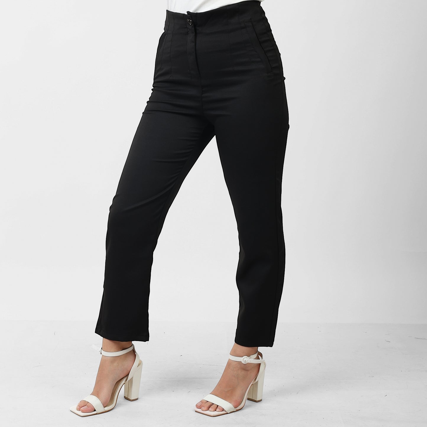 La Reine Classic Narrow Leg Black Pants