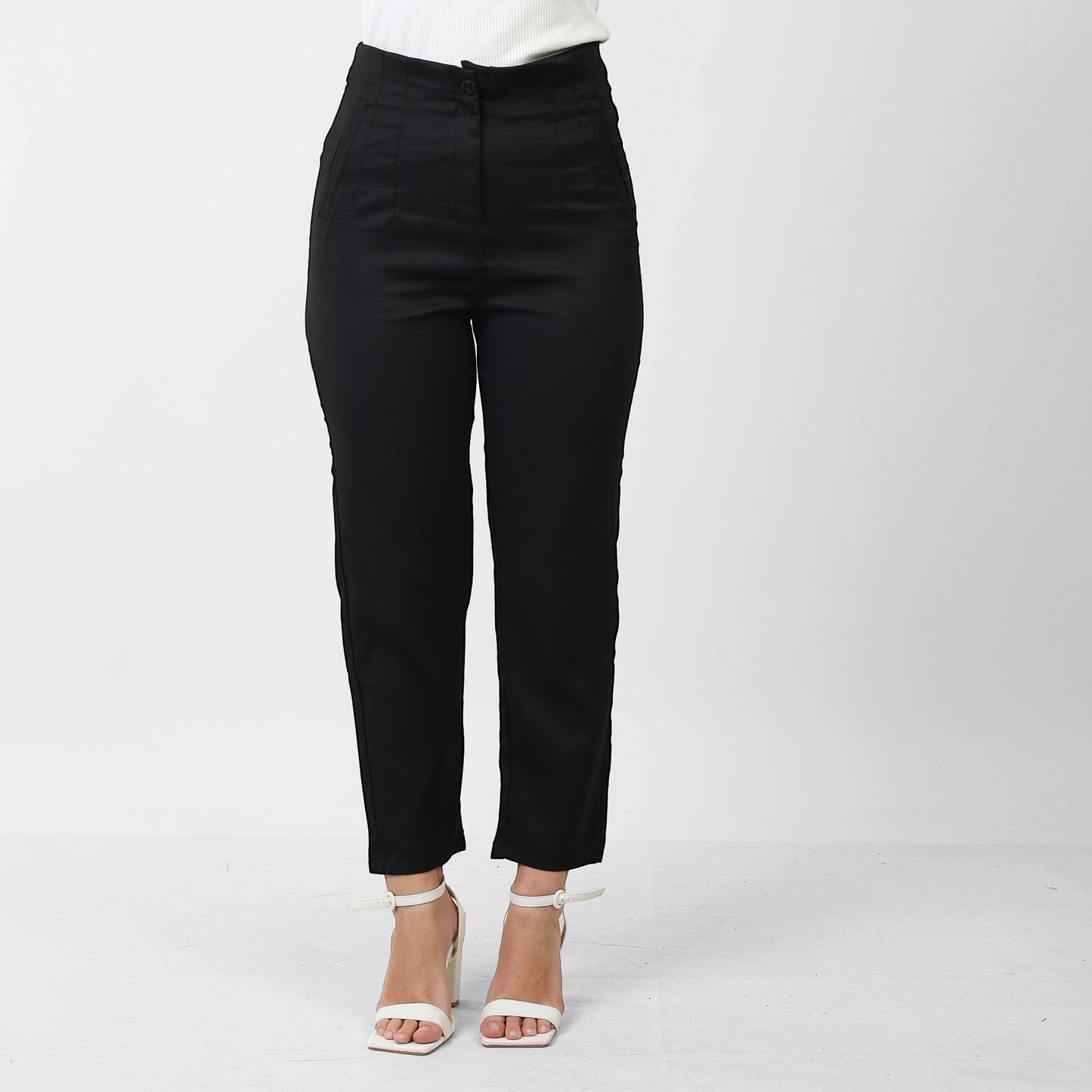 La Reine Classic Narrow Leg Black Pants