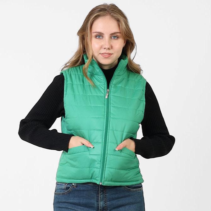 La Reine Green Stand Collar Lightweight Short Down Vest