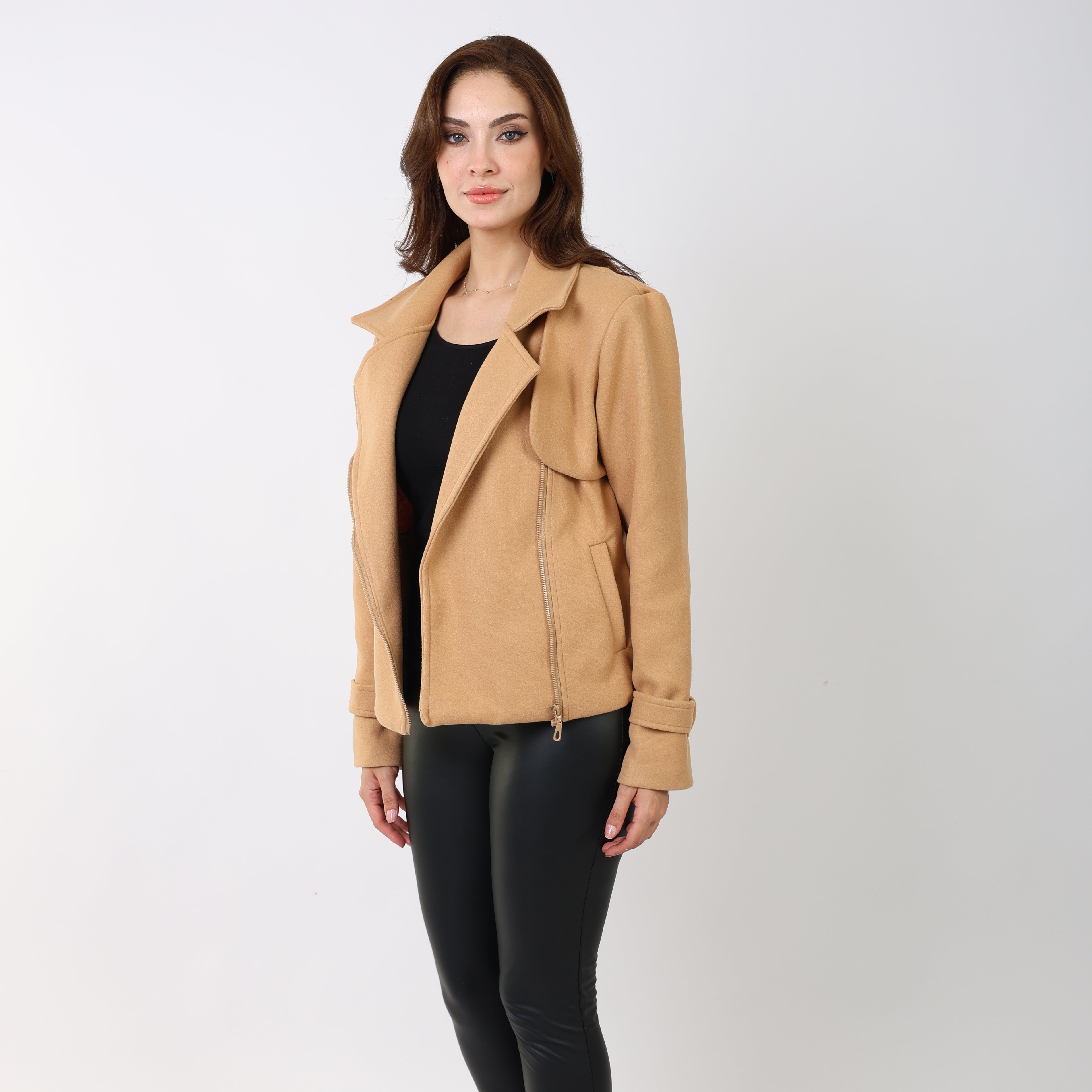 La Reine Short Woolen Beige Coat with Zipper