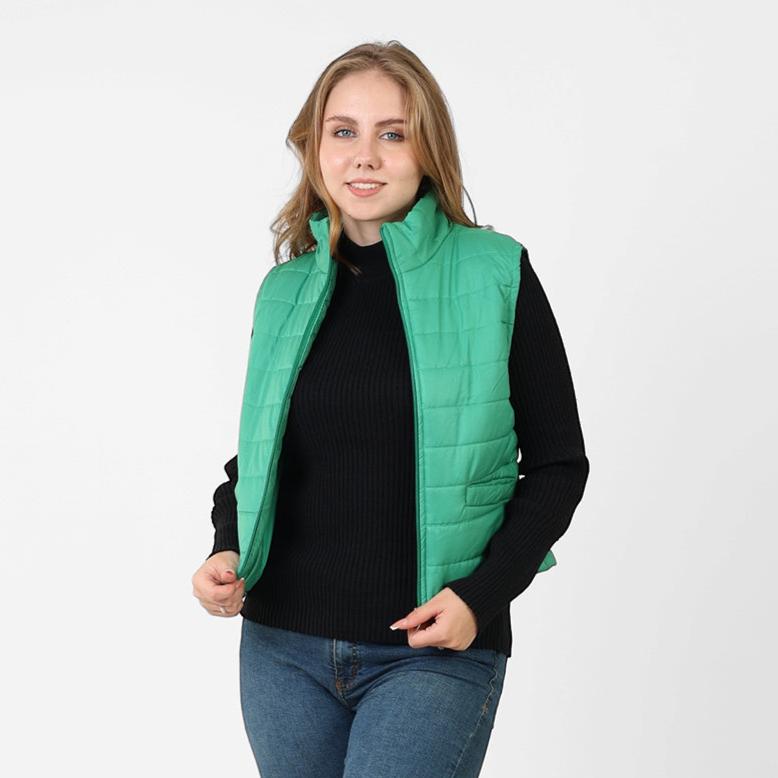 La Reine Green Stand Collar Lightweight Short Down Vest