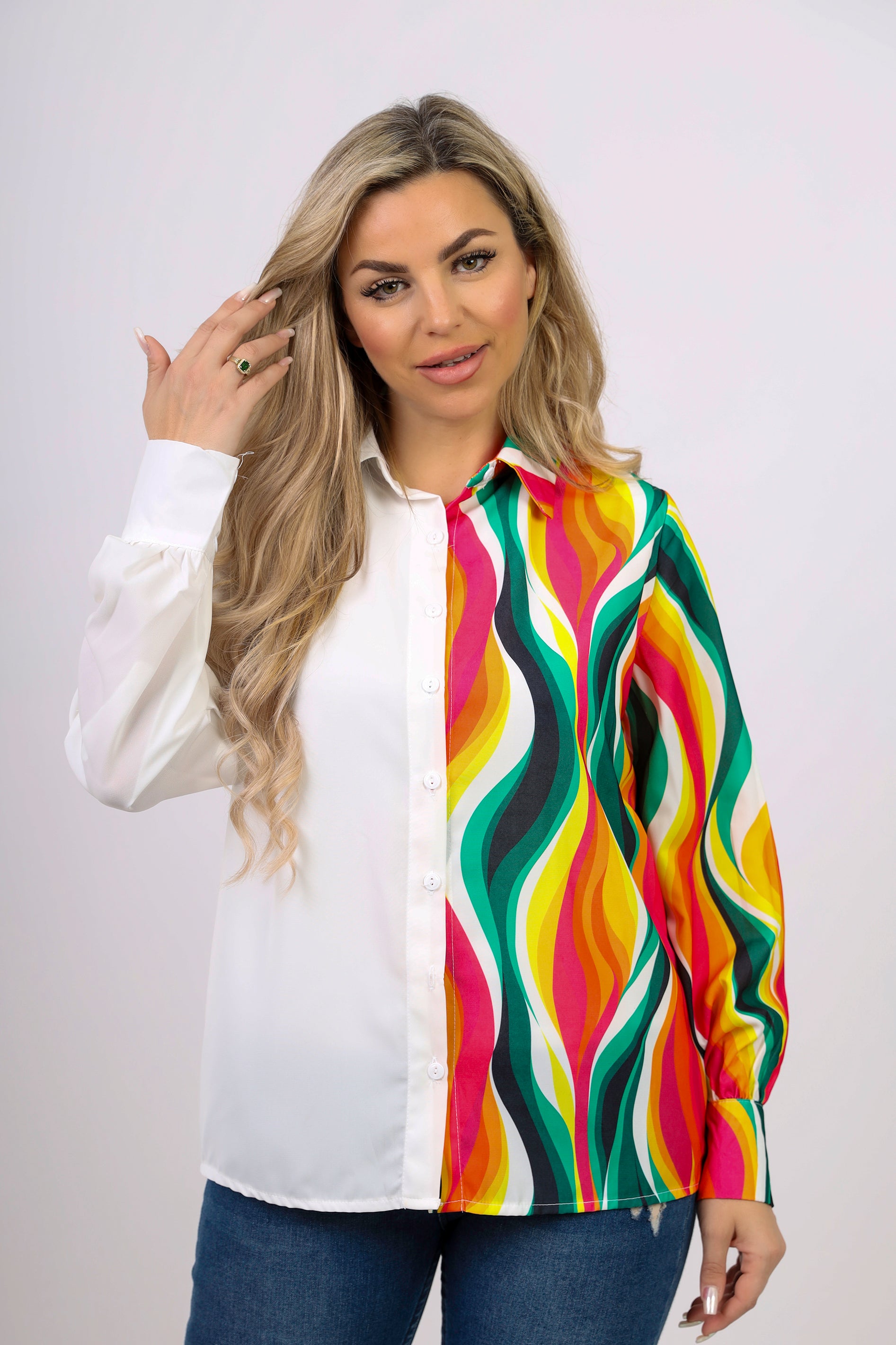 La Reine Two Tone White and Wavey Colors Blouse