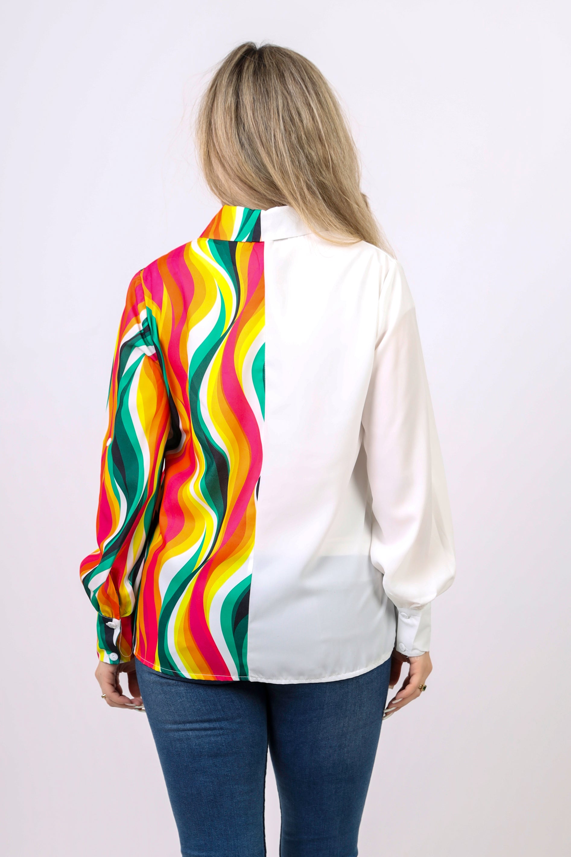 La Reine Two Tone White and Wavey Colors Blouse