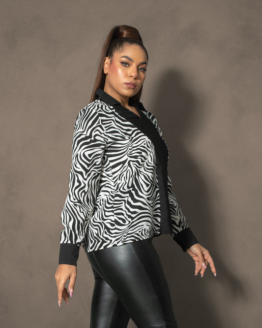 La Reine Two Tone Black and Zebra Colorblock Contrast Collar Blouse