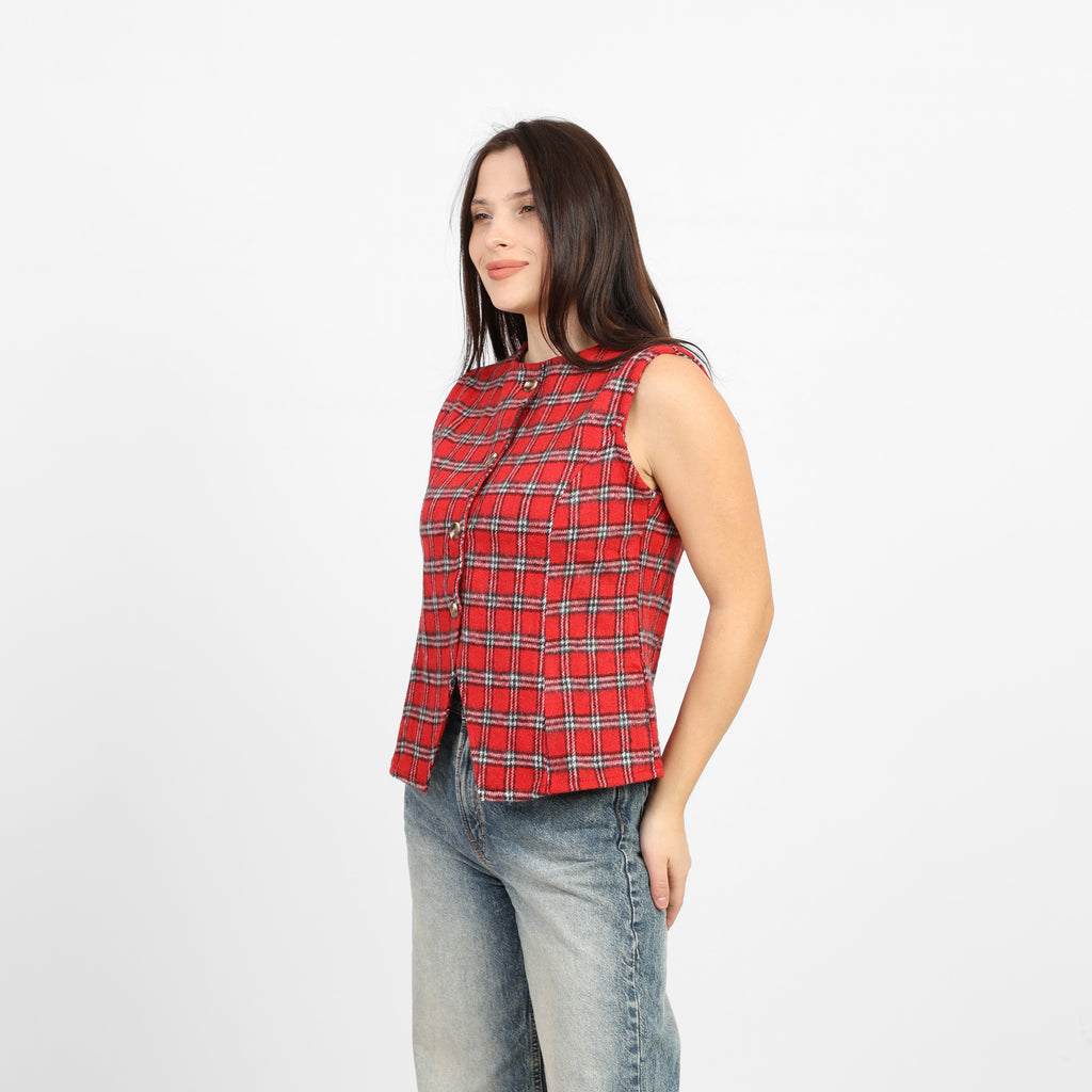 بلوزة لا رين حمراء ضيقة بدون أكمام بنقشة مربعات مع أزرار أمامية 