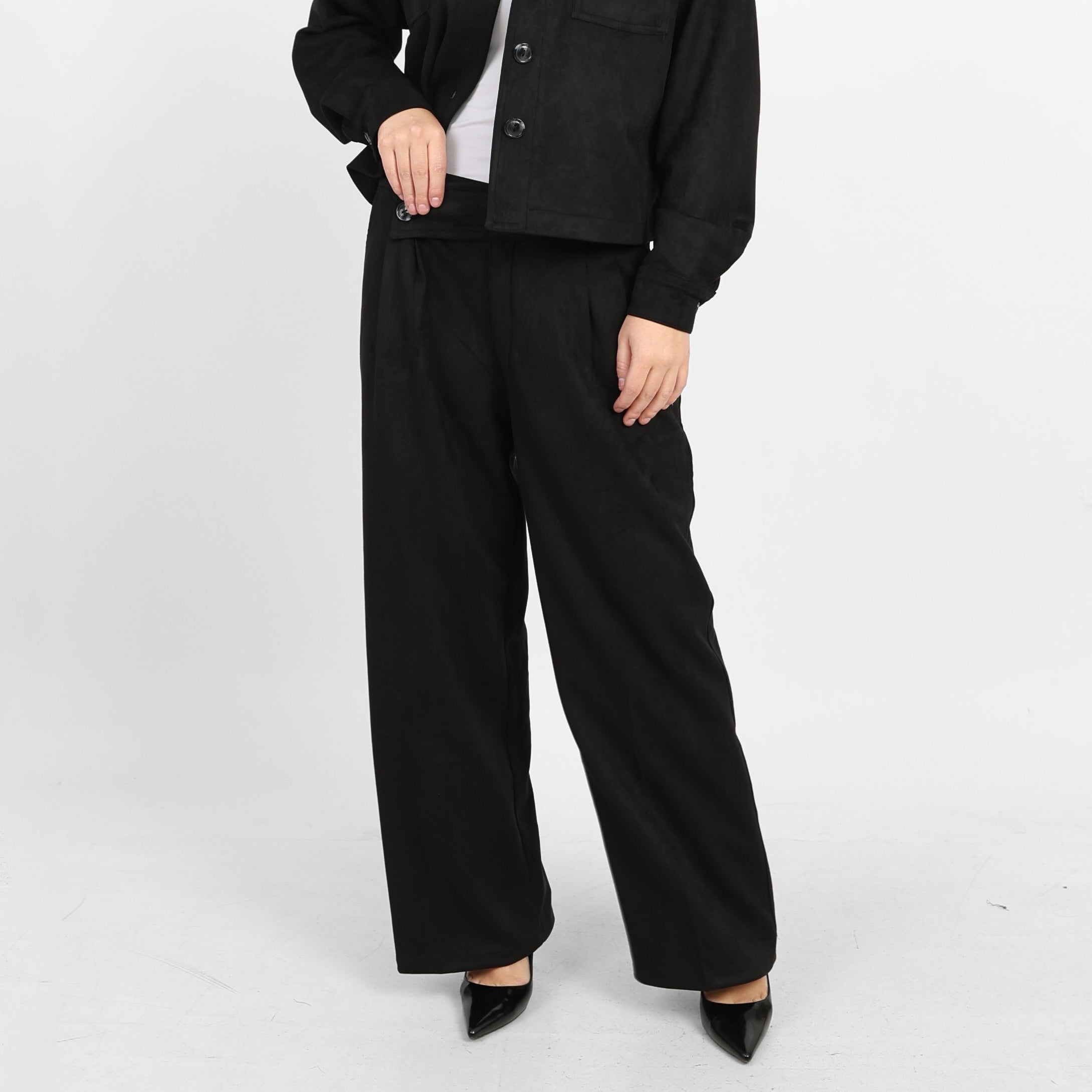 La Reine Black Suede wide-leg Silhouette Pants