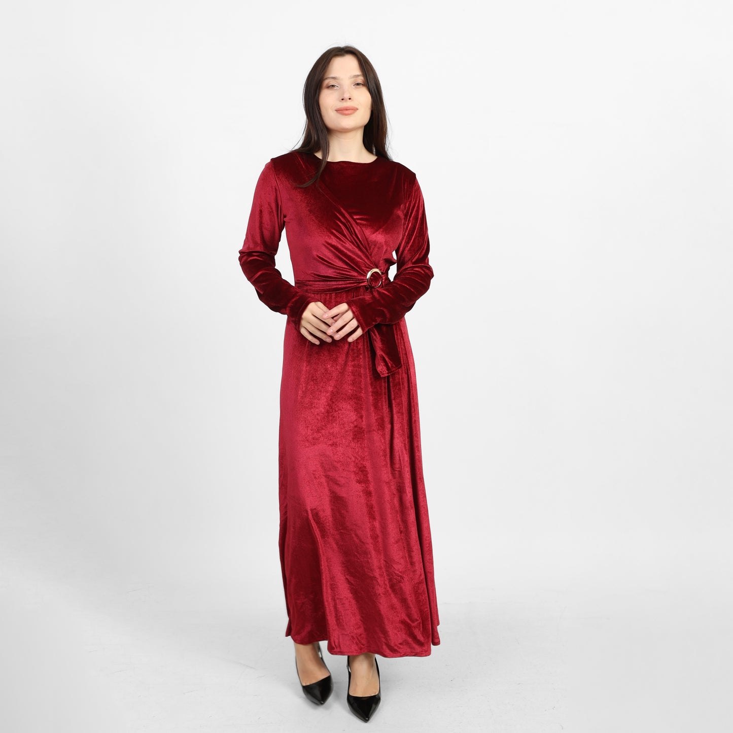 La Reine Burgundy/Maroon Elegant Velvet Dress with Waist Cinching Gold Buckle Detail