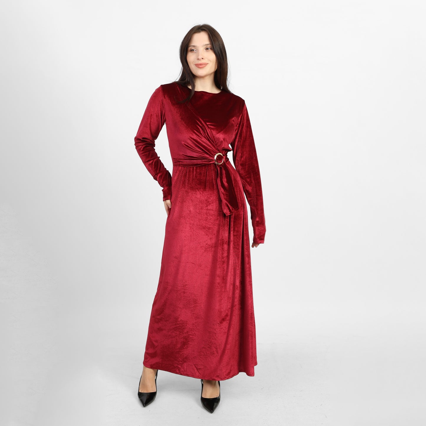 La Reine Burgundy/Maroon Elegant Velvet Dress with Waist Cinching Gold Buckle Detail