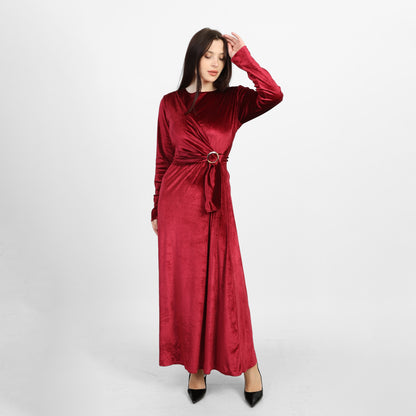 La Reine Burgundy/Maroon Elegant Velvet Dress with Waist Cinching Gold Buckle Detail