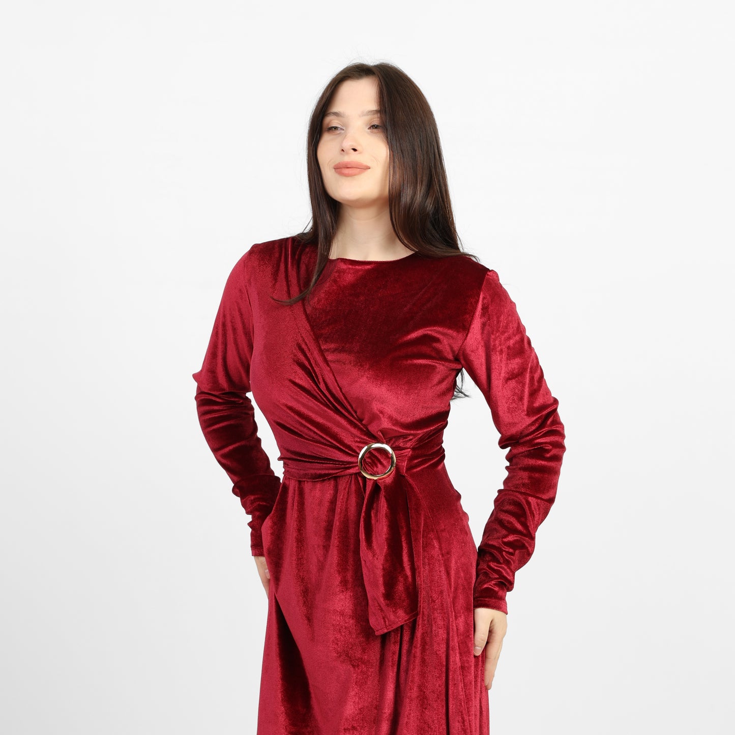 La Reine Burgundy/Maroon Elegant Velvet Dress with Waist Cinching Gold Buckle Detail