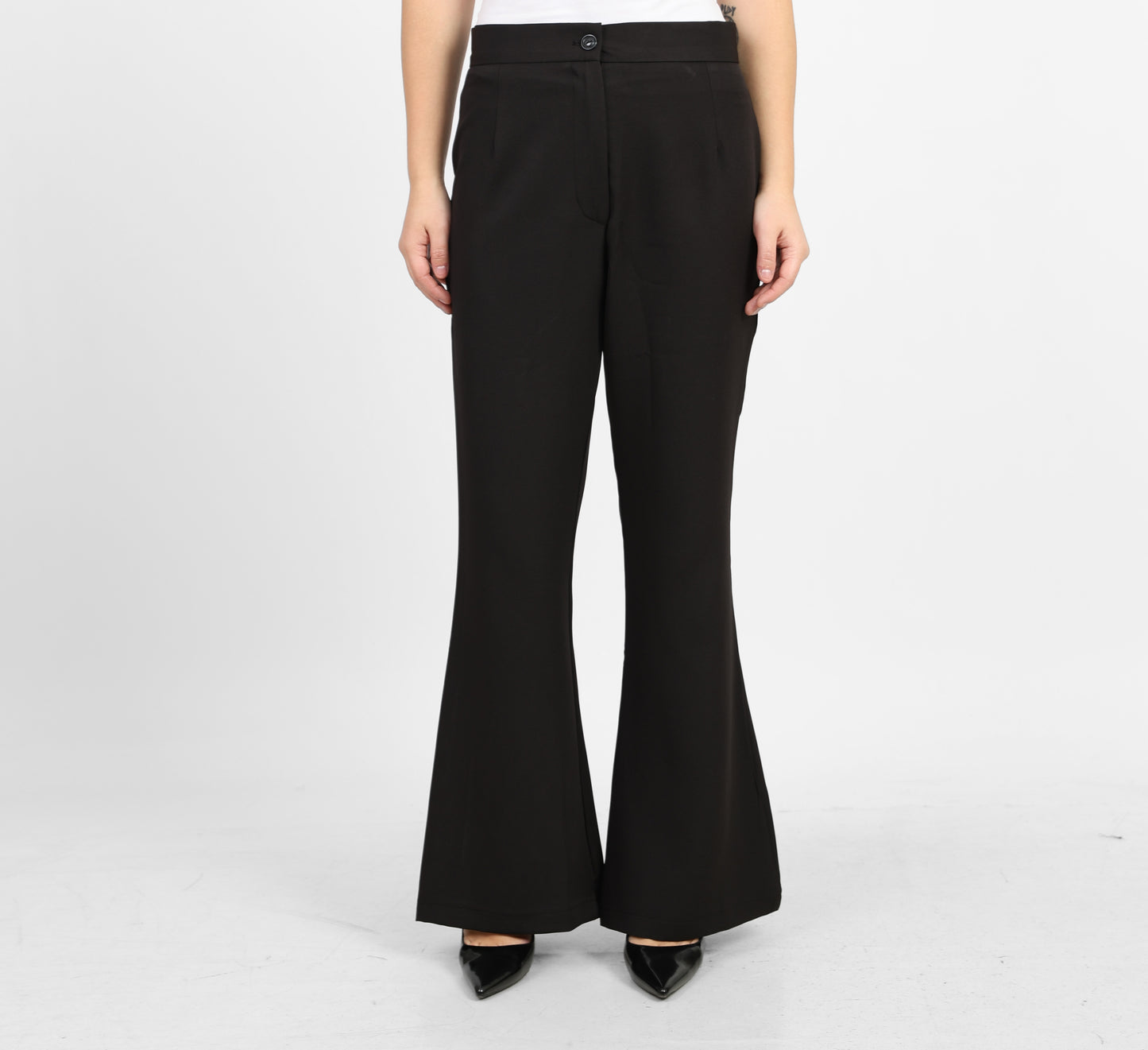 La Reine Black Formal Flare Pants