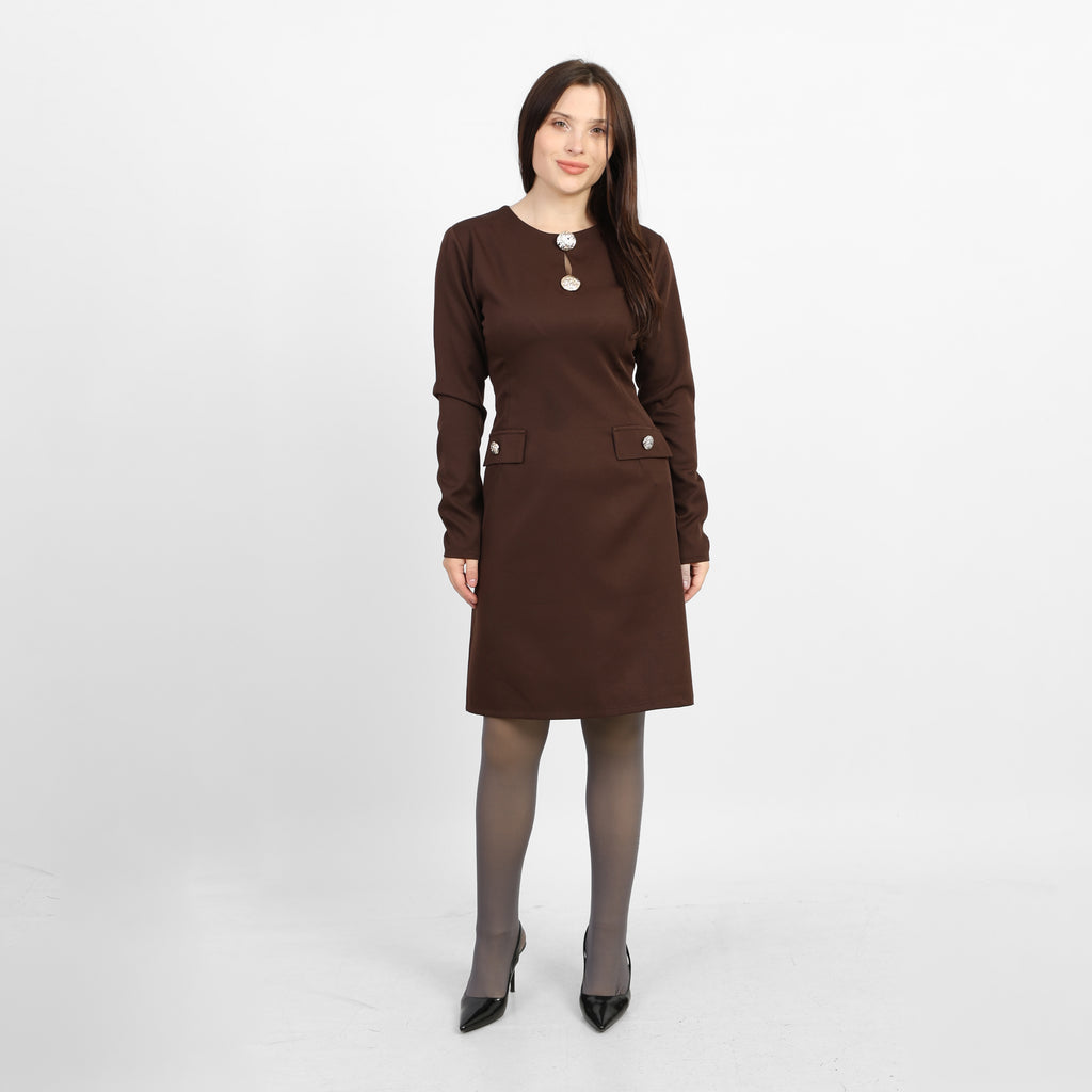 فستان قصير أنيق بأكمام طويلة من لا رين براون مزين بدبابيس 