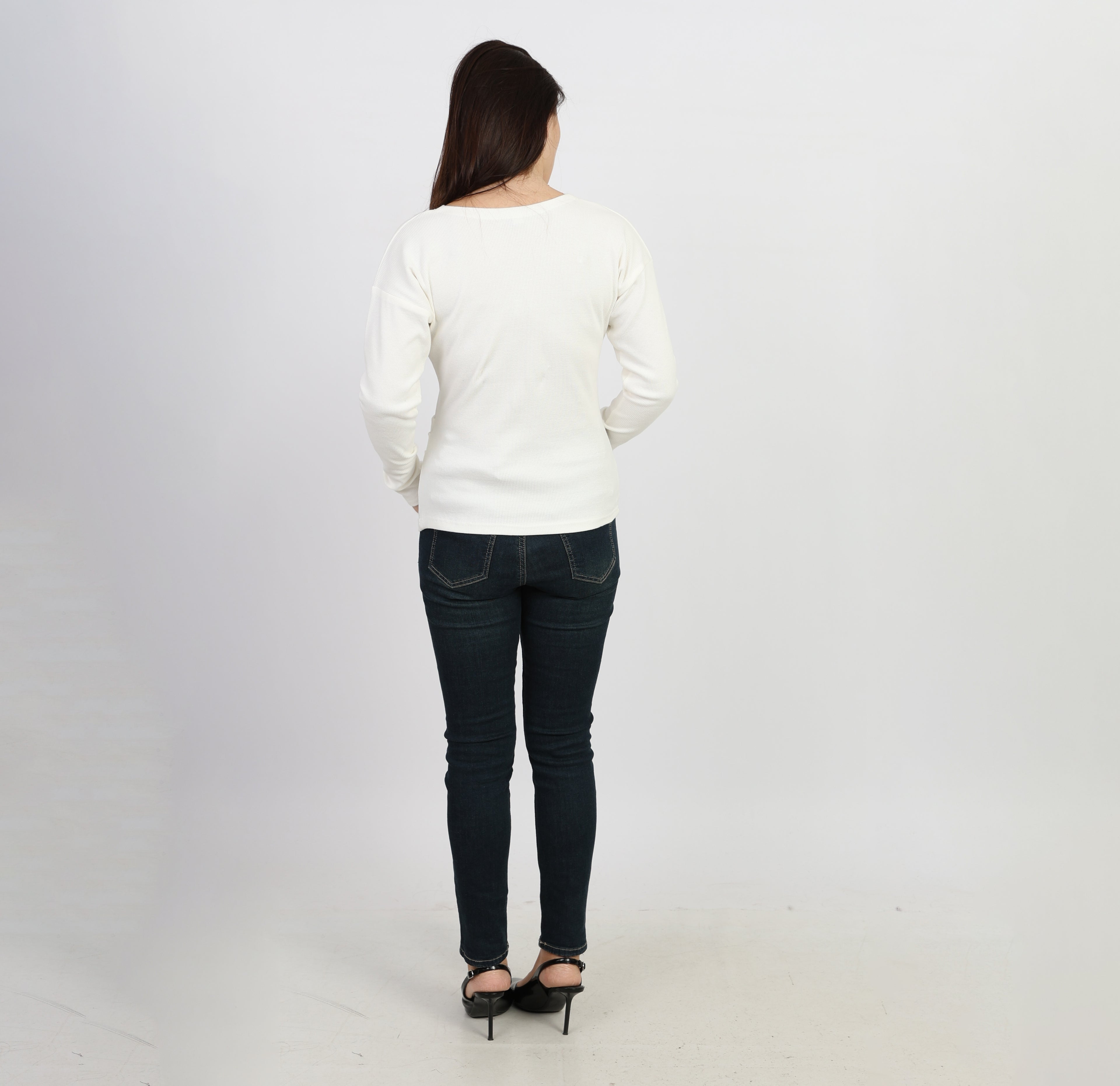 La Reine White Elegant Cross-Front Marled Knit Long Sleeve Top