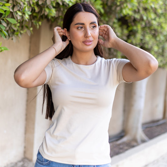 La Reine Beige Round Neck Short Sleeve Basic Top