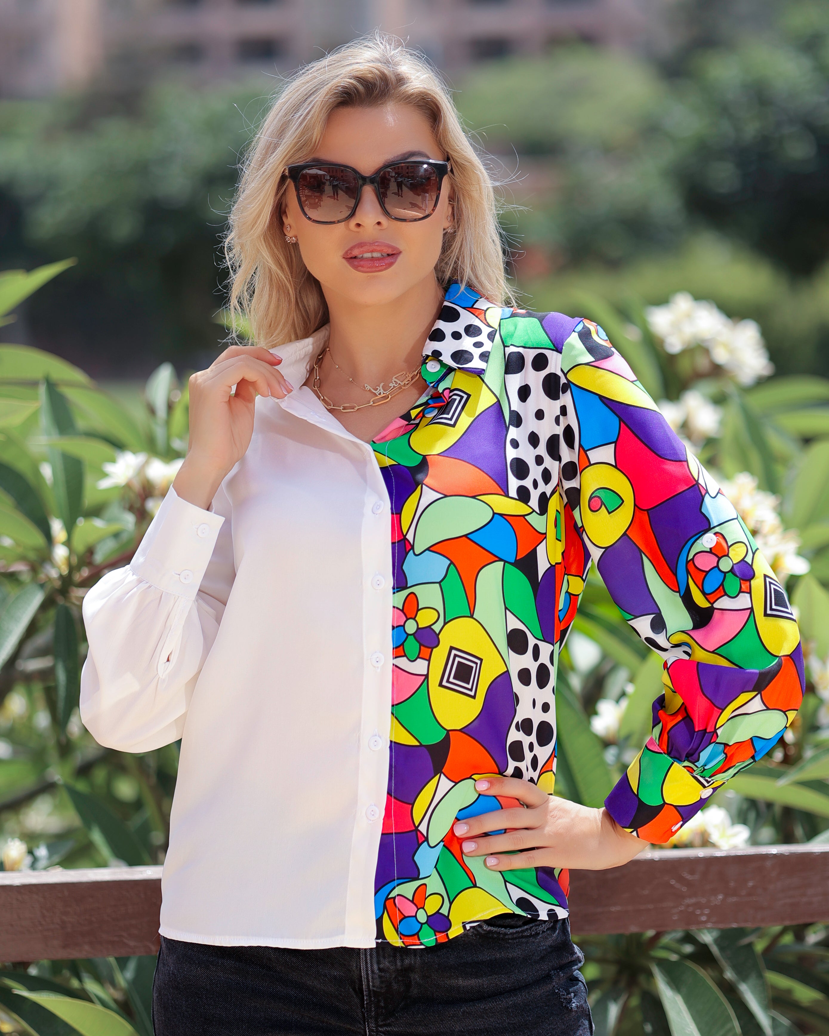 La Reine Two Tone White and Stained Colors Blouse