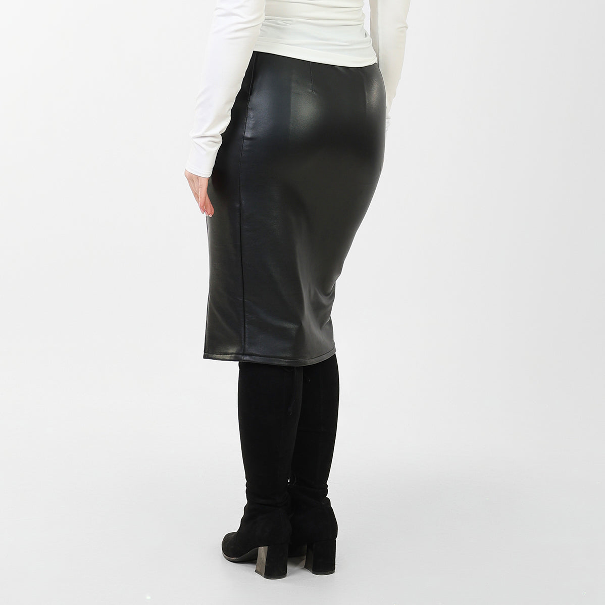 La Reine Sleek Black Faux Leather Midi Skirt